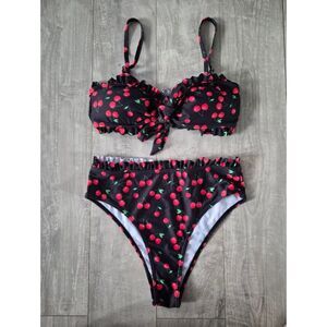 No-brand Women's Black and Red Bikini-and-tankini-tops
